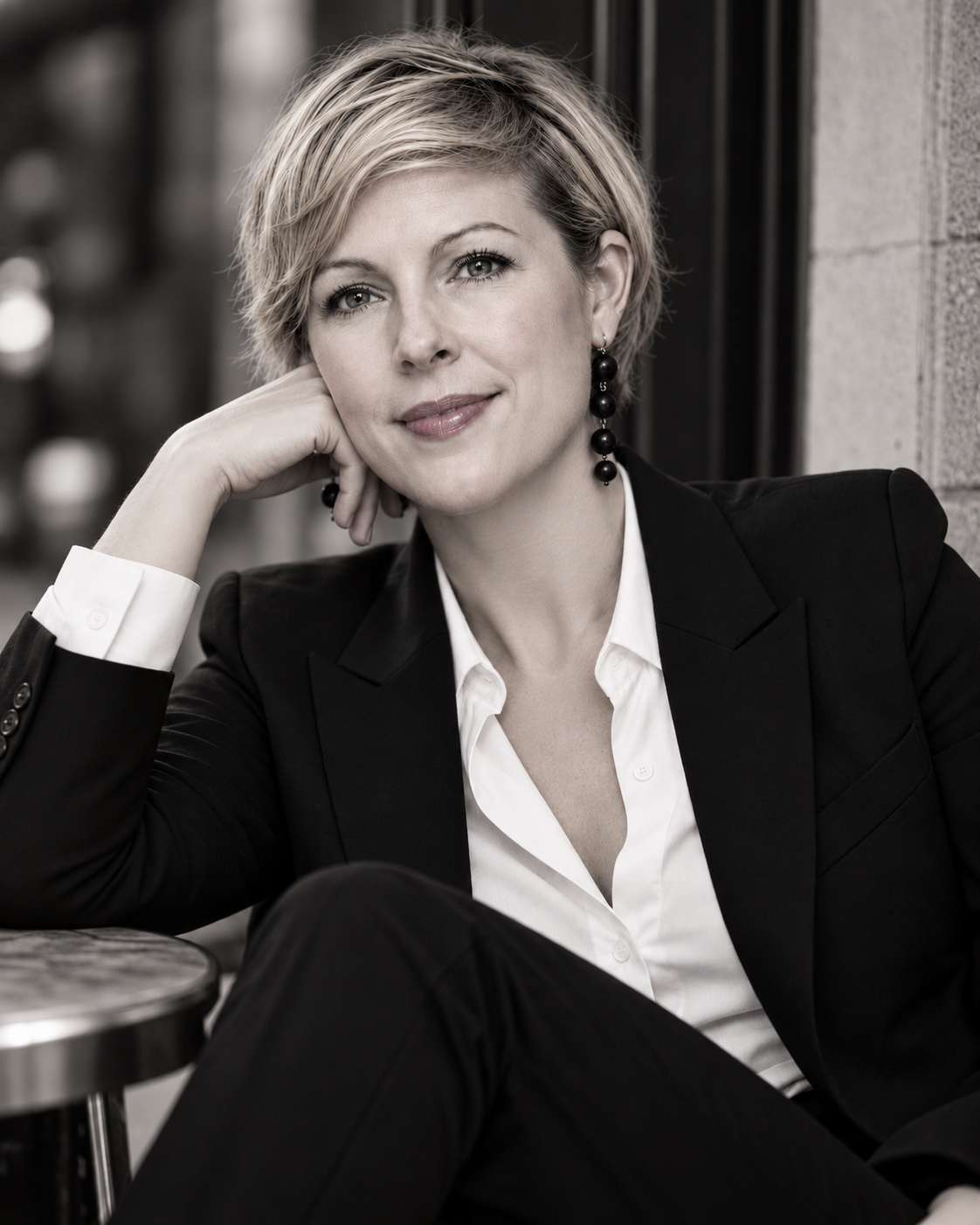 Black-and-white portrait of Leigh Carter